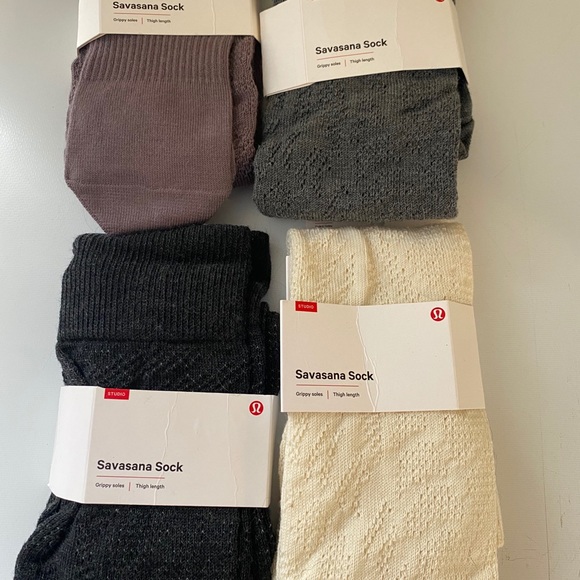 NEW! Lululemon Savasana Socks Purple Dk Gray Cream - Picture 6 of 6